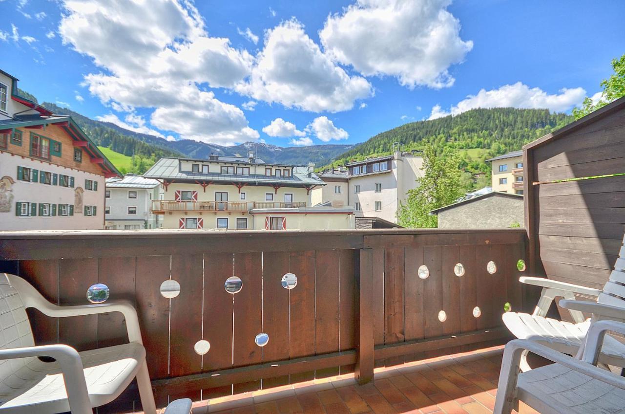 Apartment Antonia - By Alpen Apartments Zell am See Exterior photo